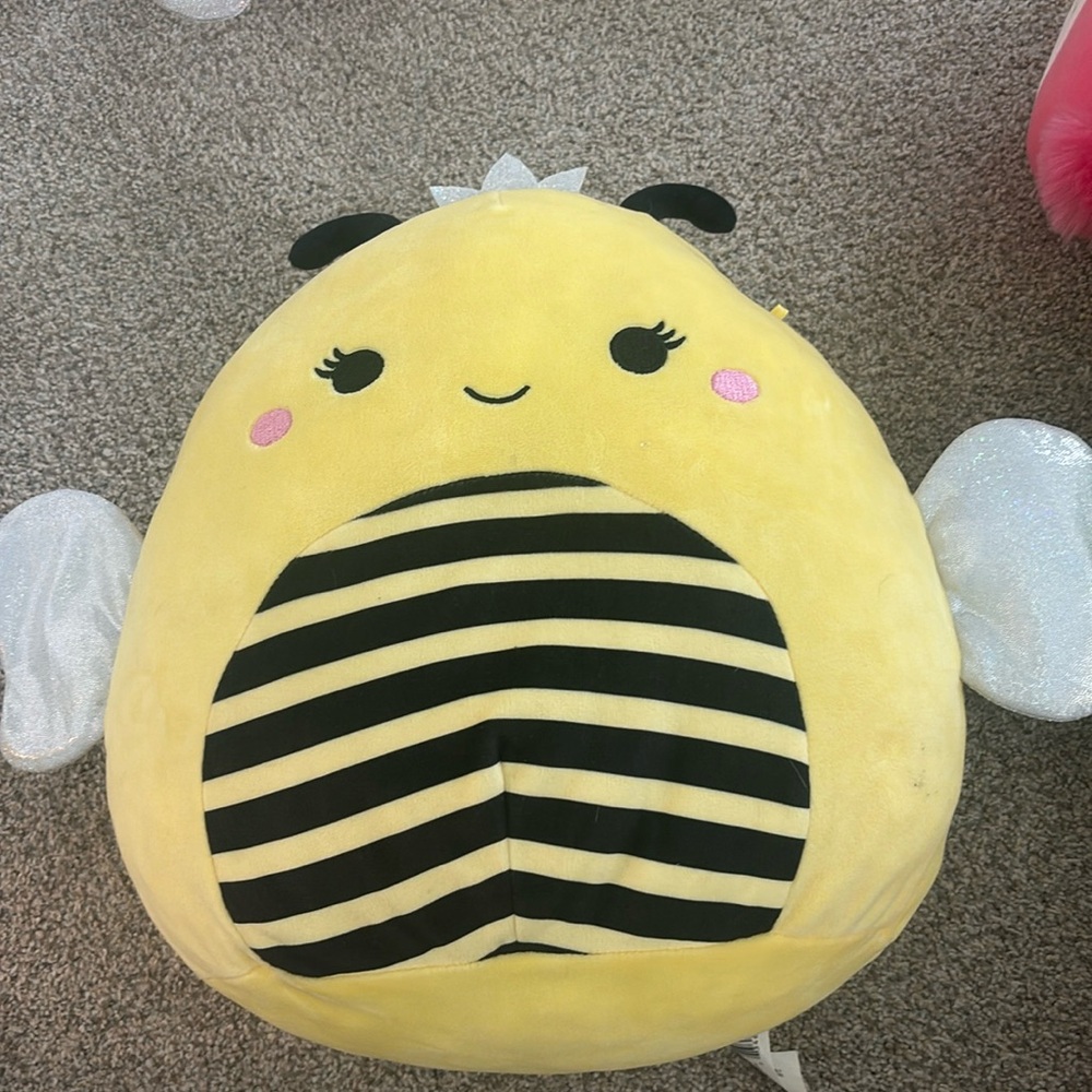 16 inch bee squishmallow